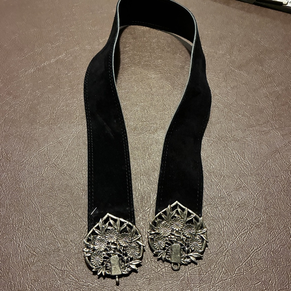 Vintage GUTOS West Germany Silvertone BELT BUCKLE and Belt 28”